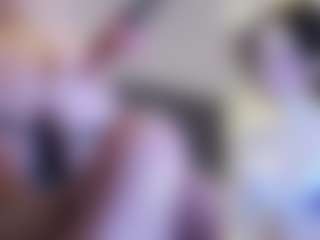 Live cam show with Heavenia - Flashing on Mixed Magazine Live