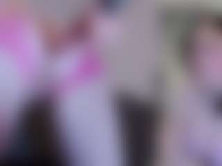 Live cam show with Heavenia - Public on SinfulBabes