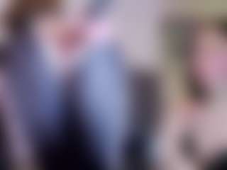 Live cam show with Heavenia - Flashing on LiveSexCams6