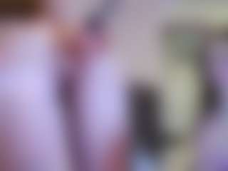 Live cam show with Heavenia - Skinny on milfzrlive.com