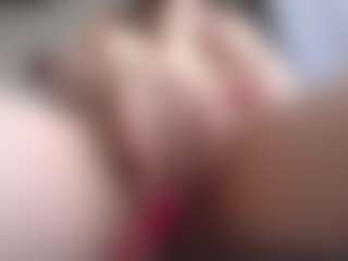 Live cam show with cataleaa - Brown Eyes Blonde Hair on Big Tits