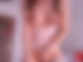 Live cam show with cataleaa - Solo on TottyGirls