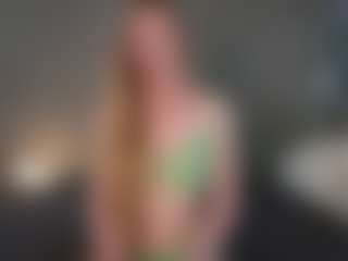 Live cam show with CharlotteDoe - Bikini on Dolls Live