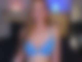 Show de cam en vivo con CharlotteDoe - HD en Camsoda