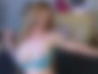 Live cam show with CharlotteDoe - Grey Eyes on chickslive.net