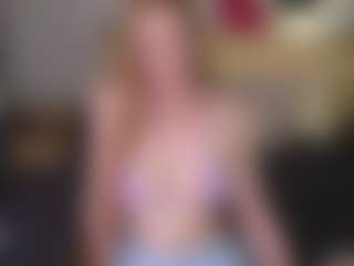 CharlotteDoe's Live Sex Cam Show