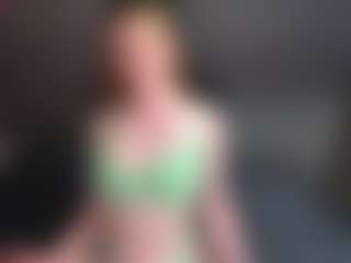 Live cam show with CharlotteDoe - Skinny White on Hubzter Live | united states