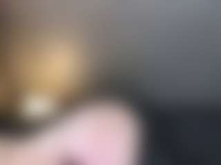 Live cam show with CharlotteDoe - Flirt MILF on Strip Flash - Live Sex Shows