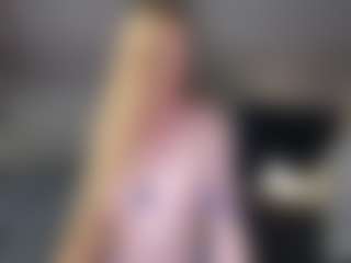 Live cam show with CharlotteDoe - Lovense MILF on Camsoda
