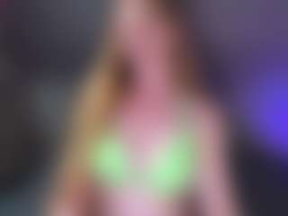 Live cam show with CharlotteDoe - Striptease on Milfs Live