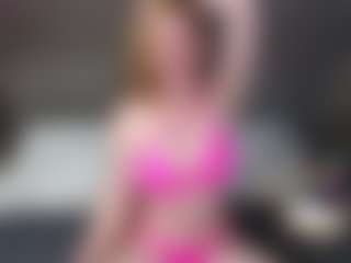 Live cam show with CharlotteDoe - Bikini on TeamSkeetLive
