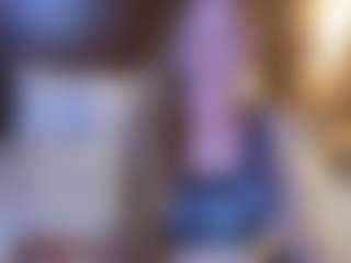 Live cam show with CharlotteDoe - Erotic Dance on live18s.com