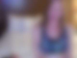Live cam show with CharlotteDoe - Smoking on Stripli.com