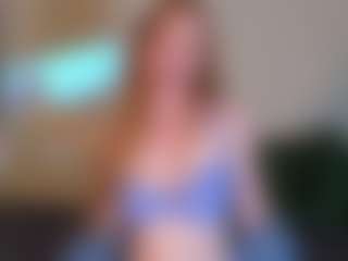 Live cam show with CharlotteDoe - Bedroom on Camsoda