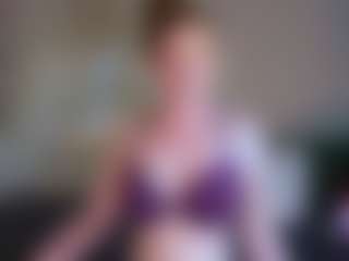 Live cam show with CharlotteDoe - Big Tits on xxxlivecams.org