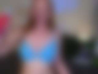 Live cam show with CharlotteDoe - Solo on Camsoda