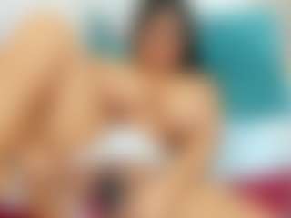Mishell Morales's Live Sex Cam Show