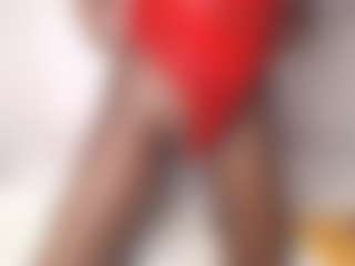 Live cam show with Eurobody - Ebony on Fling VIP Chat