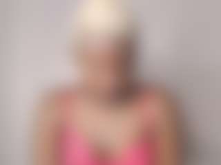 Live cam show with Eurobody - Ebony on https://playwithruby.com