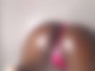 Live cam show with Eurobody - Ebony on Camiplay Live