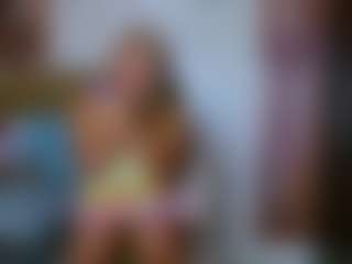 Live cam show with ELECTRAPEIN - Average on Camsoda