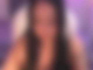 Live cam show with Sofia Watson - Big Tits on hrnylive.com | colombia