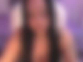 Live cam show with Sofia Watson - Teen (18+) on UwU Esports | colombia