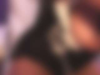 Live cam show with Sofia Watson - College on UwU Esports