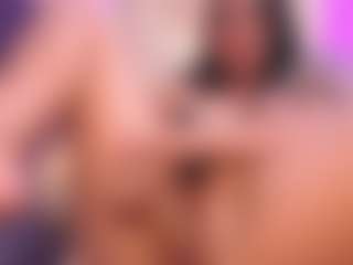 Live cam show with Sofia Watson - Public on Camming Site | colombia