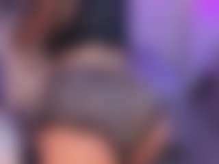 Sofia Watson's Live Sex Cam Show