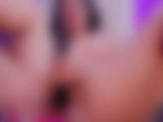Sofia Watson's Live Sex Cam Show