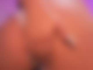 Sofia Watson's Live Sex Cam Show