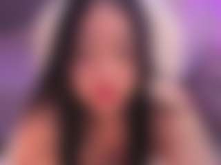 Live cam show with Sofia Watson - Brown Hair on https://playwithruby.com