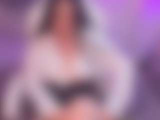 Live cam show with Sofia Watson - Asian BBW on Soda Cam