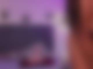 Live cam show with Sofia Watson - Fuck Machine on Nude Live Now