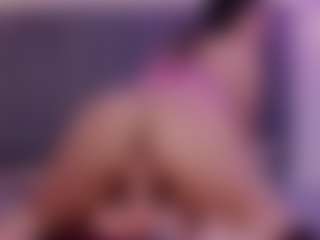Live cam show with Sofia Watson - Brown Eyes Asian on 1on1-livenow