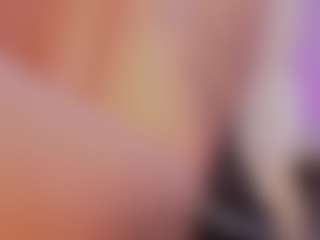 Live cam show with Sofia Watson - Asian Lovense on chickslive.net