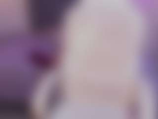 Live cam show with Sofia Watson - Camel Toe on Milfs Live