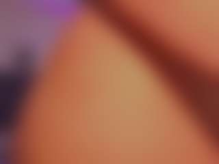 Sofia Watson's Live Sex Cam Show