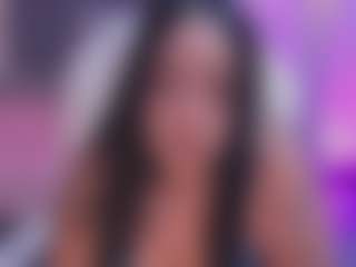 Live cam show with Sofia Watson - Asian Curvy on Latina Girls