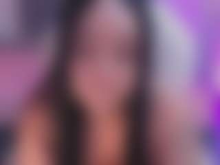 Live cam show with Sofia Watson - Asian Teen (18+) on dropp.cam