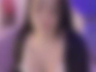 Sofia Watson's Live Sex Cam Show