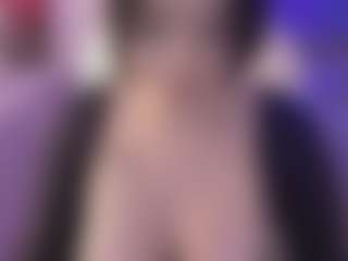 Sofia Watson's Live Sex Cam Show