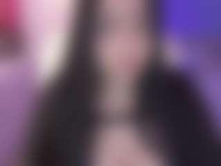 Sofia Watson's Live Sex Cam Show