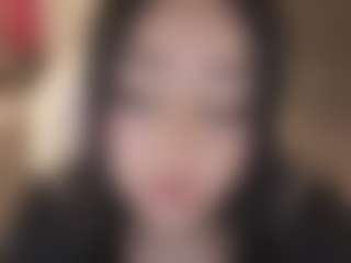 Live cam show with Sofia Watson - Big Tits Small Tits on Camming Site