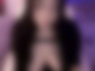 Sofia Watson's Live Sex Cam Show