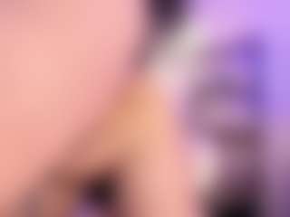 Sofia Watson's Live Sex Cam Show