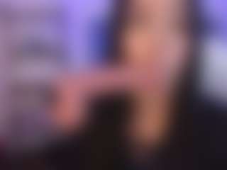 Live cam show with Sofia Watson - Flex on madthumbs