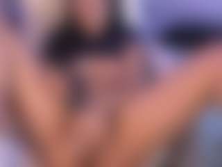 Sofia Watson's Live Sex Cam Show