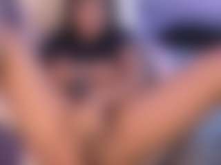 Sofia Watson's Live Sex Cam Show